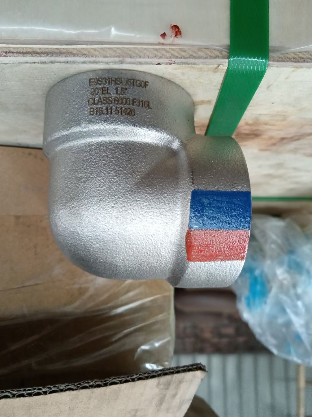 Stainless steel pipe fitting thread 90 degree 1.5D elbow