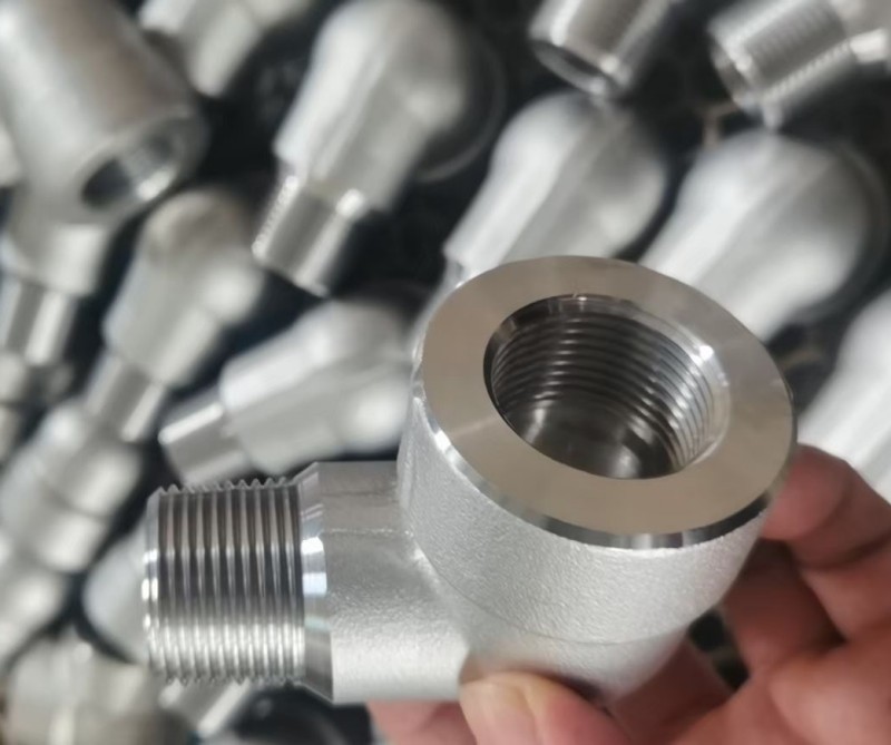 Pipe Fittings Stainless Steel 90° Threaded Elbow