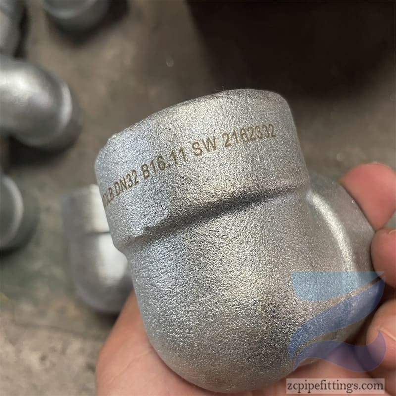 DN32 SCH40 Socket Weld 90° Long Redius Elbow