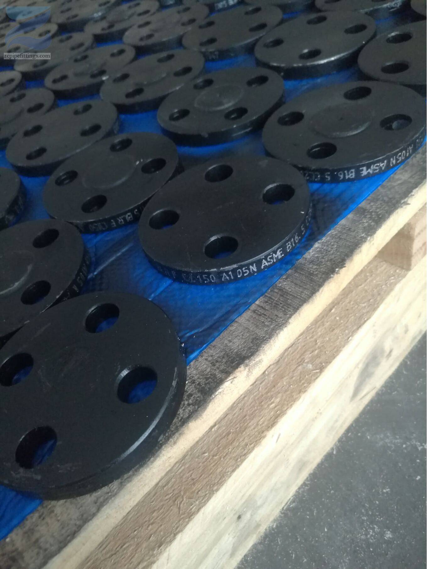 Carbon Steel ASTM A105N Forged Steel Flanges BLIND FLANGE Manufacturer ASME B16.5